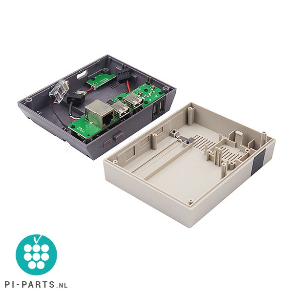 Retroflag Nespi Case+ | NES